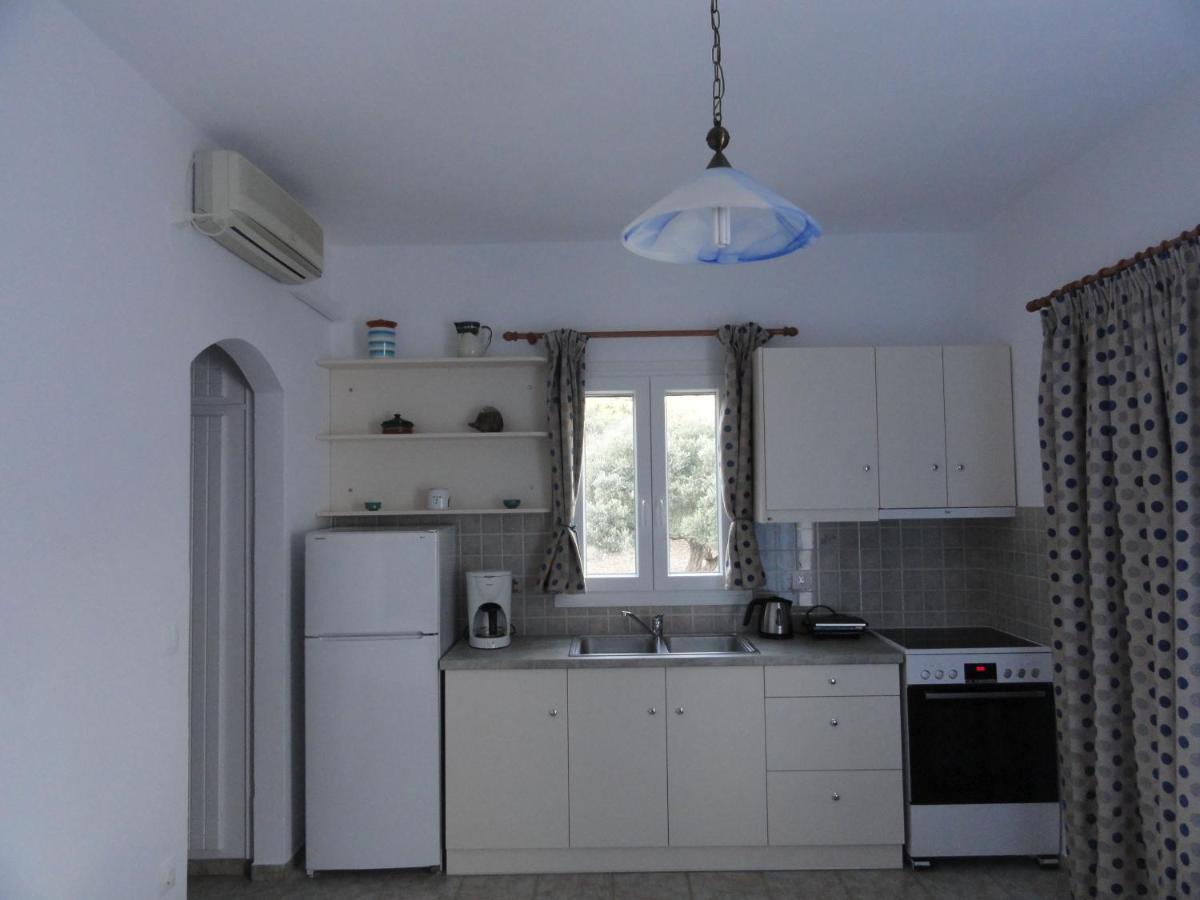 Agrilia Apartments & Studios วาธิ ภายนอก รูปภาพ